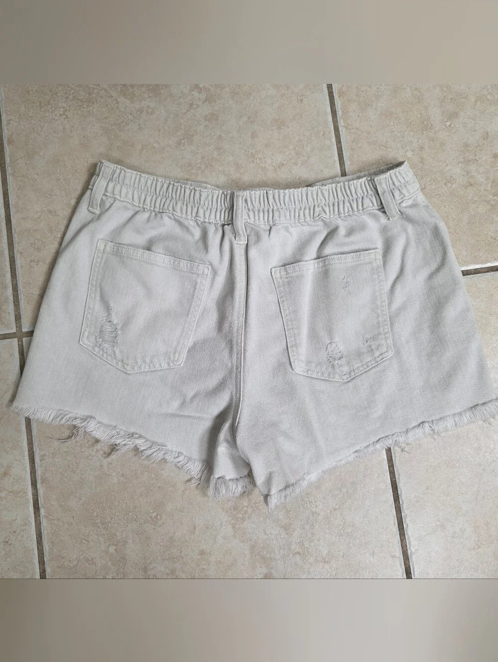 Aerie Womens Daydream Denim Jean Shorts White ** Medium ** EUC!!!